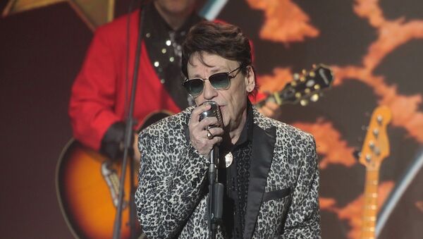 Meghalt Fenyő Miklós