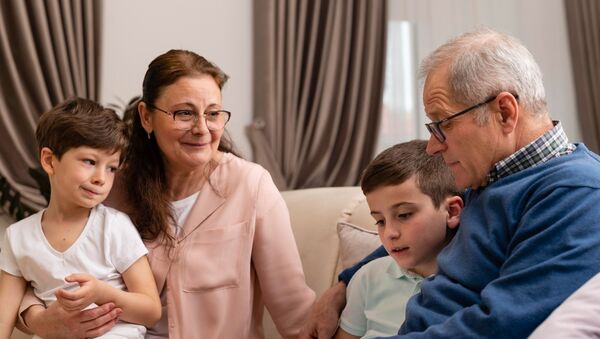 10 ok, amiért a nagyszülők igazi kincsek az unokák és szüleik életében