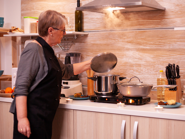 Tippek főzéshez: 9 bevált konyhai praktika, amire már a nagyanyáink is esküdtek - Te így csinálod?