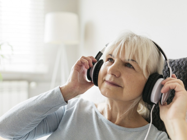 Magas vérnyomás ellen - Így csökkentheted zenével a vérzsír-koncentrációt és a vérnyomást, állítják a kutatók