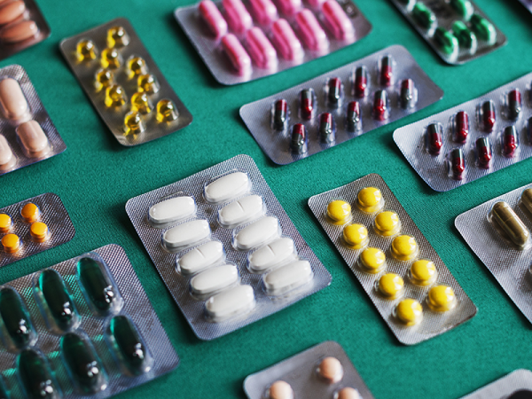 Gyógyszertárolási szabályok: 7 dolog, amire figyelj oda, ha gyógyszereket tartasz otthon - Mit tegyél a lejárt gyógyszerrel?