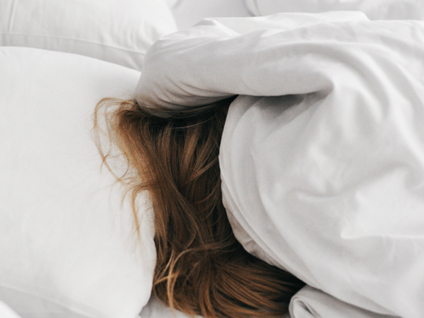 Elalvás könnyen, gyorsan: 9 szuper tipp a nyugodt alváshoz - Akkor is beválnak, ha fülcsengéstől szenvedsz