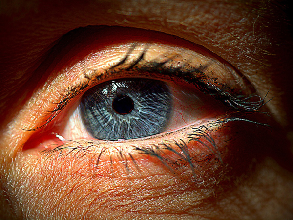 Szemtorna gyakorlat fáradt szemekre: Így működik a 20-20-20 szabály - Miért fontos látásvizsgálatra járni tünetek nélkül is?
